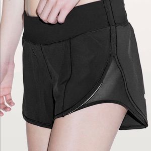 Lululemon Attack The Track Short